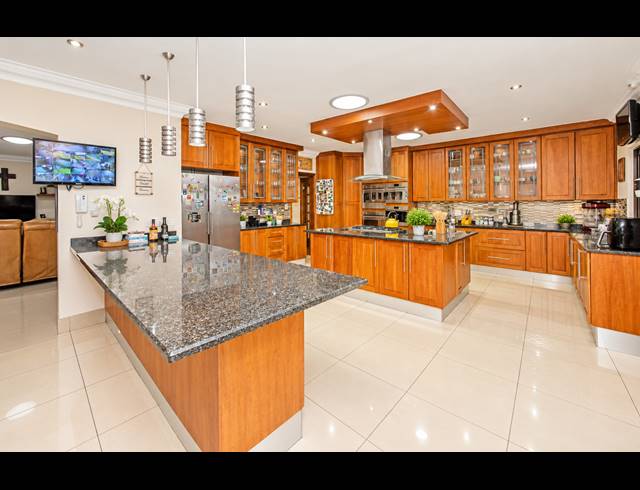 16,200M² SMALLHOLDING FOR SALE IN BENONI NORTH